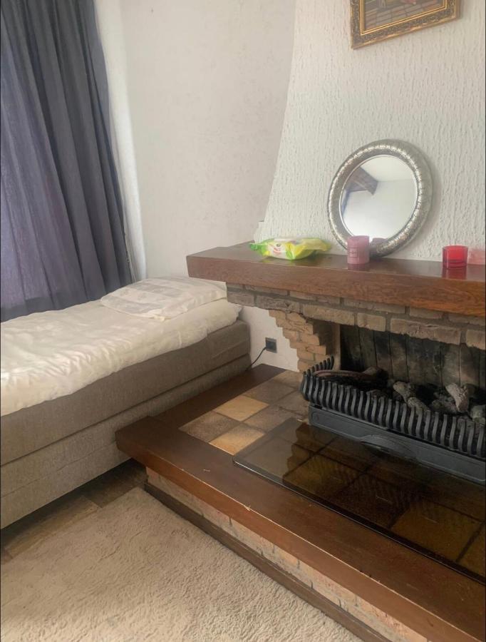 Private Room In The Centre Of تيلبورغ المظهر الخارجي الصورة